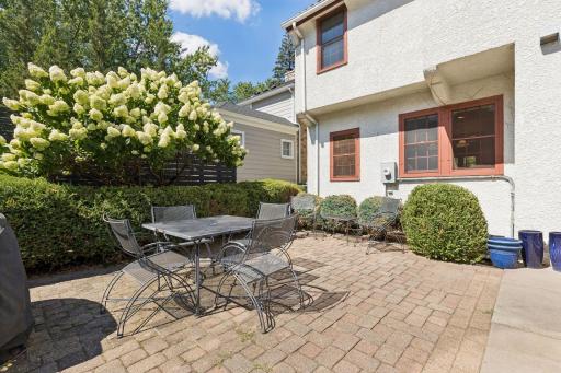 401 W Minnehaha Parkway, Minneapolis, MN 55419
