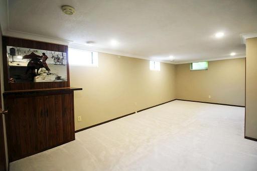 LL Family Room #2