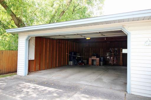Large oversized garage