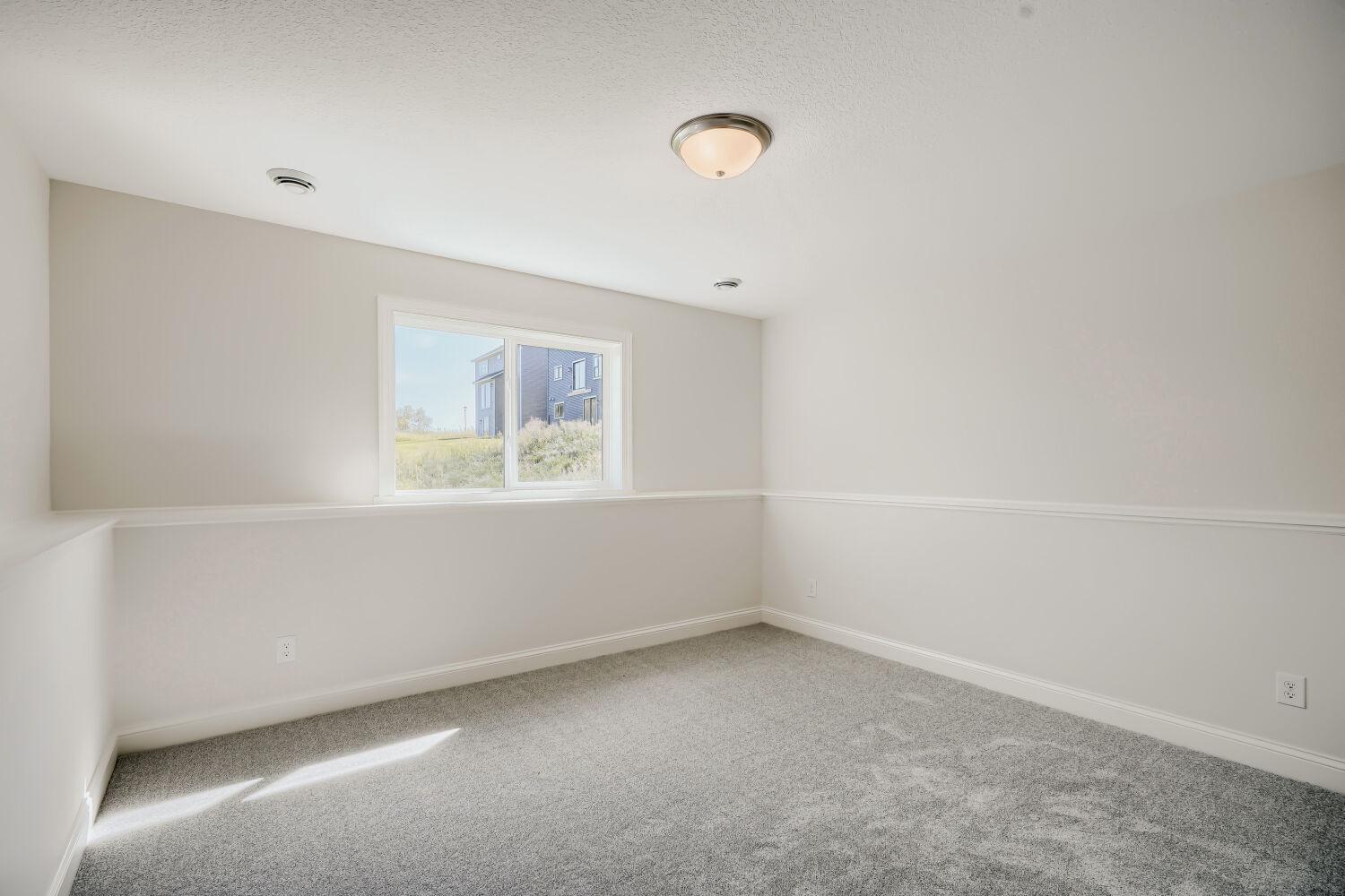1130 136th St E - Web Quality - 021 - 21 Bedroom.jpg