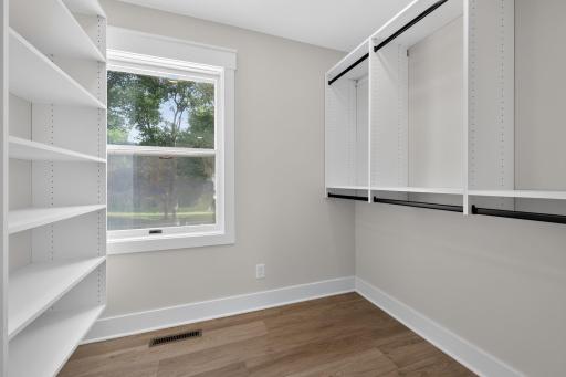 07_10489_Barnes_Way_E-Living_room-5971.jpeg