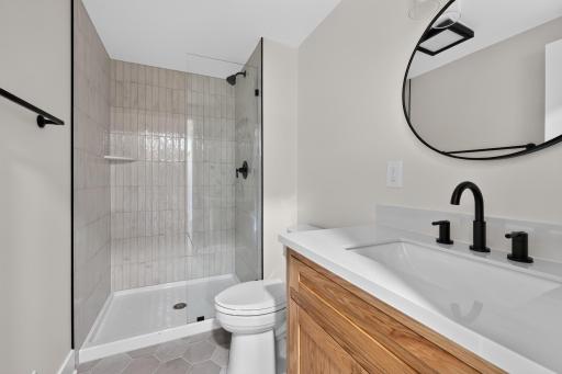19_10489_Barnes_Way_E-Bathroom-2582.jpg