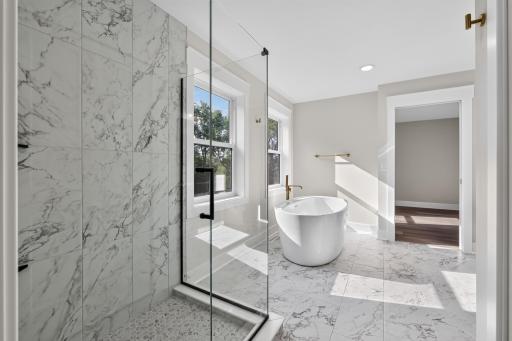 18_10489_Barnes_Way_E-Bathroom-2595.jpg