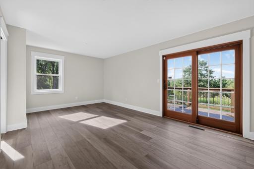 15_10489_Barnes_Way_E-Bedroom-2592.jpg
