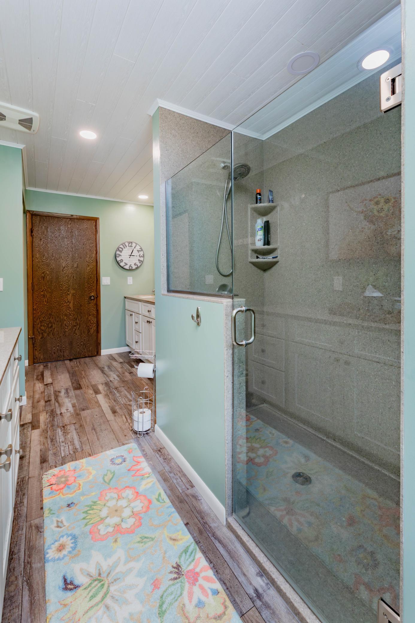 Bathroom Shower West