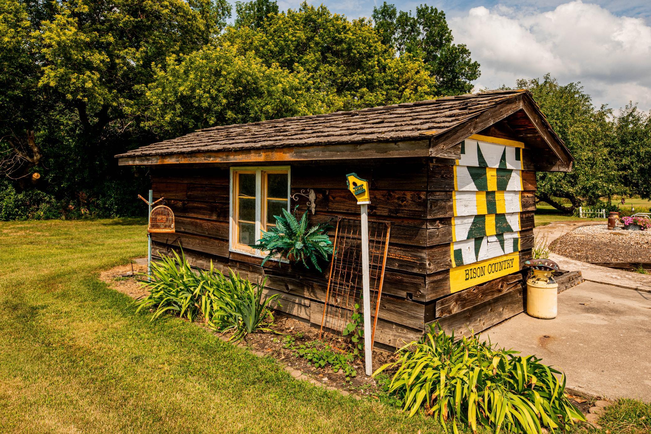 Shed