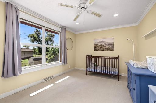 Large bedroom 1 upstairs