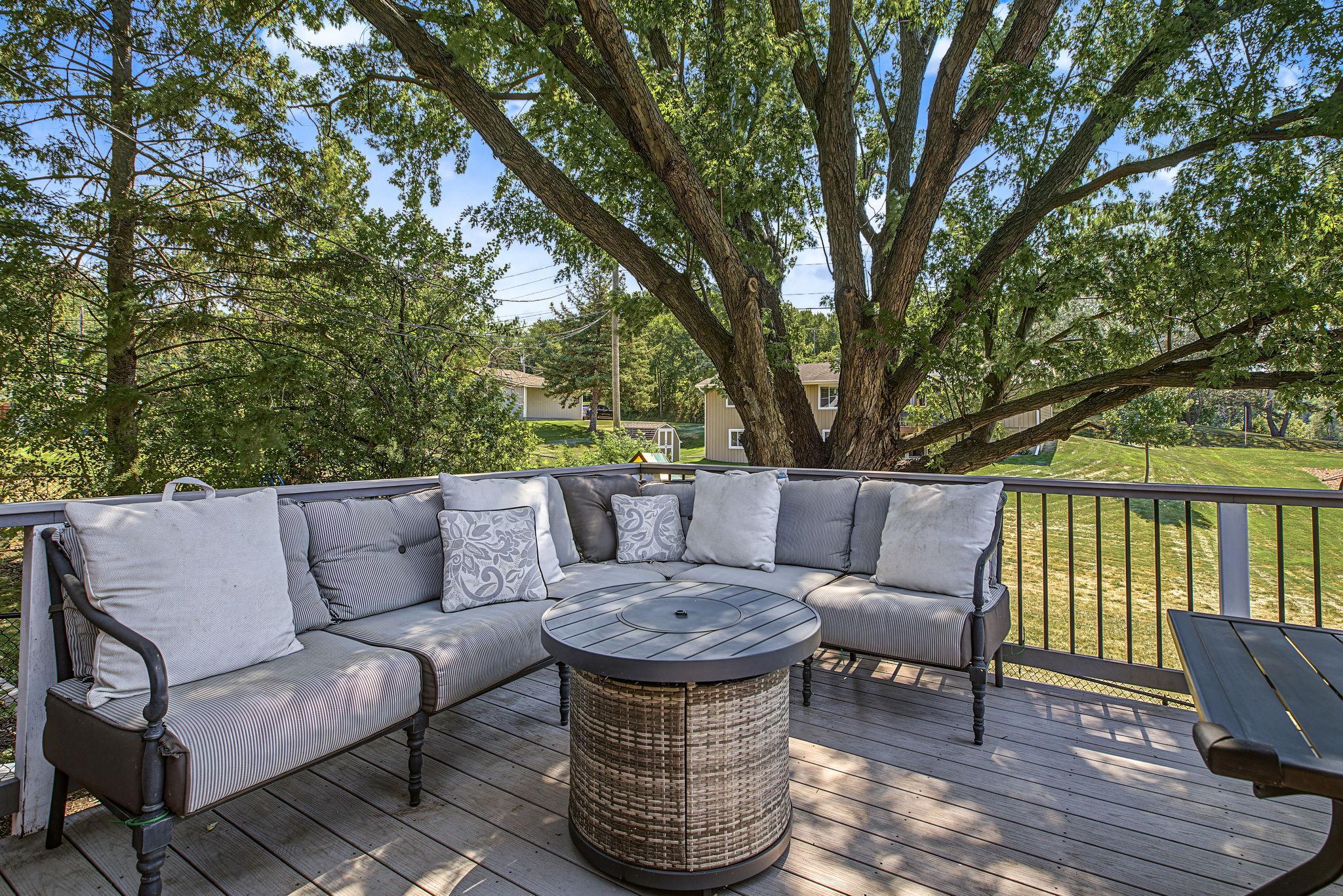 Maintenance free deck