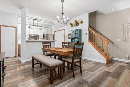 INFORMAL DINING ROOM