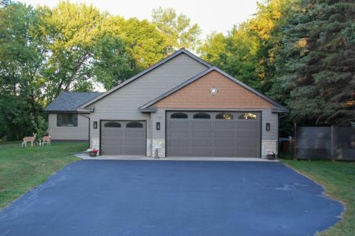 11489 Alcott Drive, Sauk Centre, MN 56378