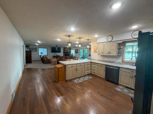 11489 Alcott Drive, Sauk Centre, MN 56378