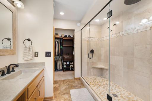 659 Crestview Lane, Owatonna, MN 55060
