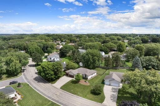 659 Crestview Lane, Owatonna, MN 55060
