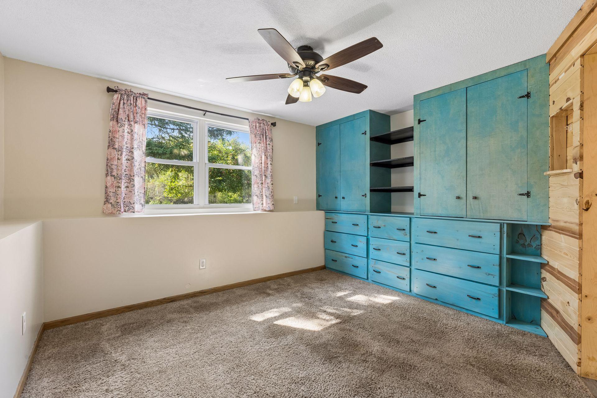 Basement Bedroom wit built ins