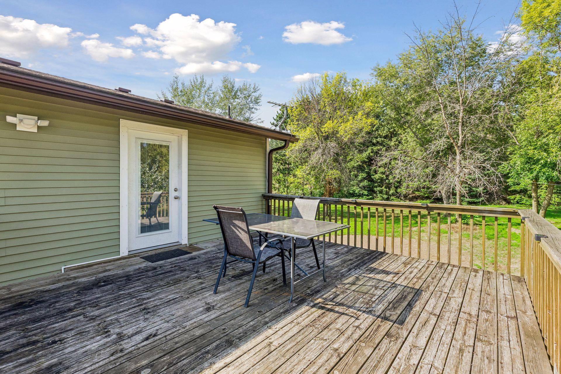 View of side yard