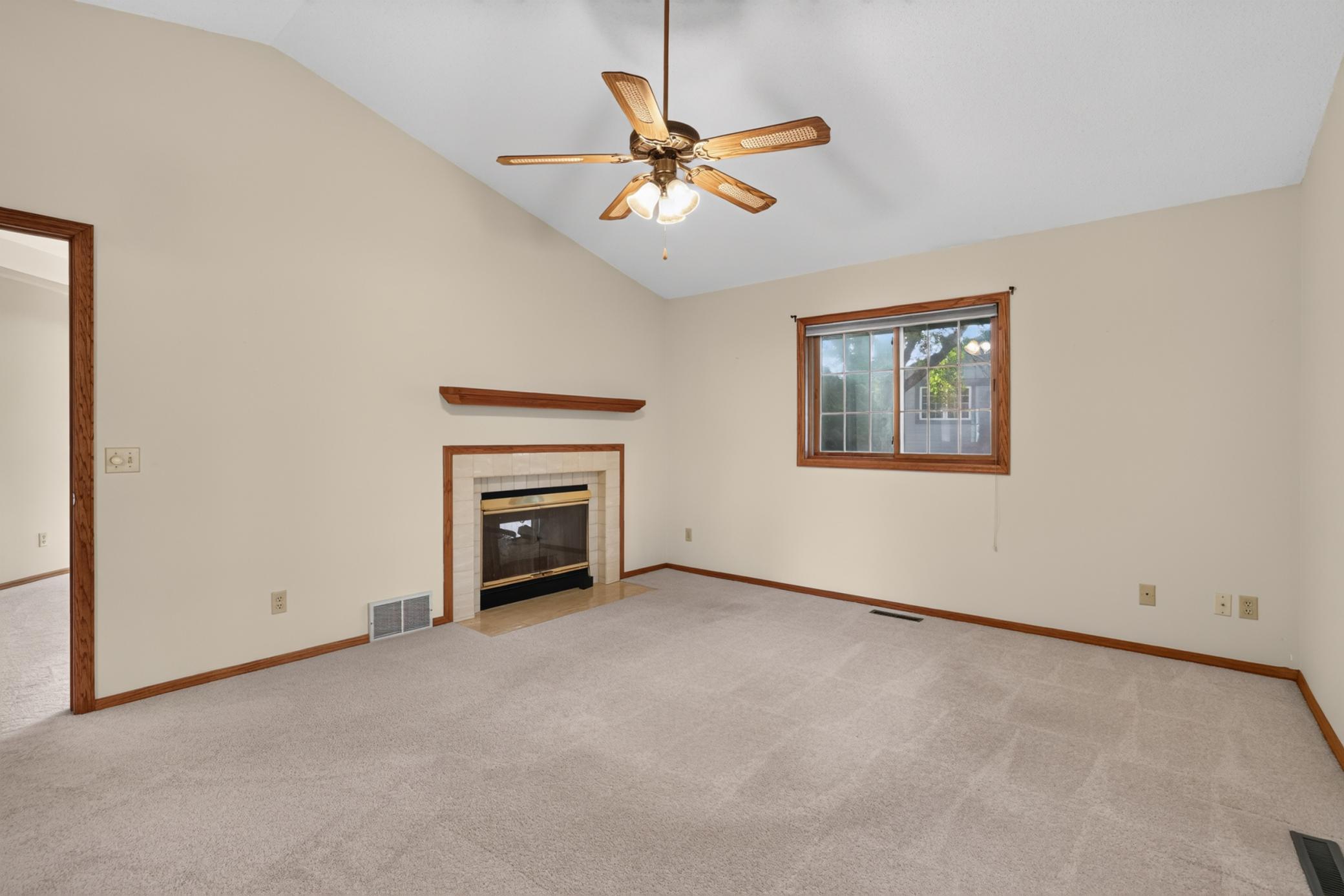 Primary Suite/Main Floor