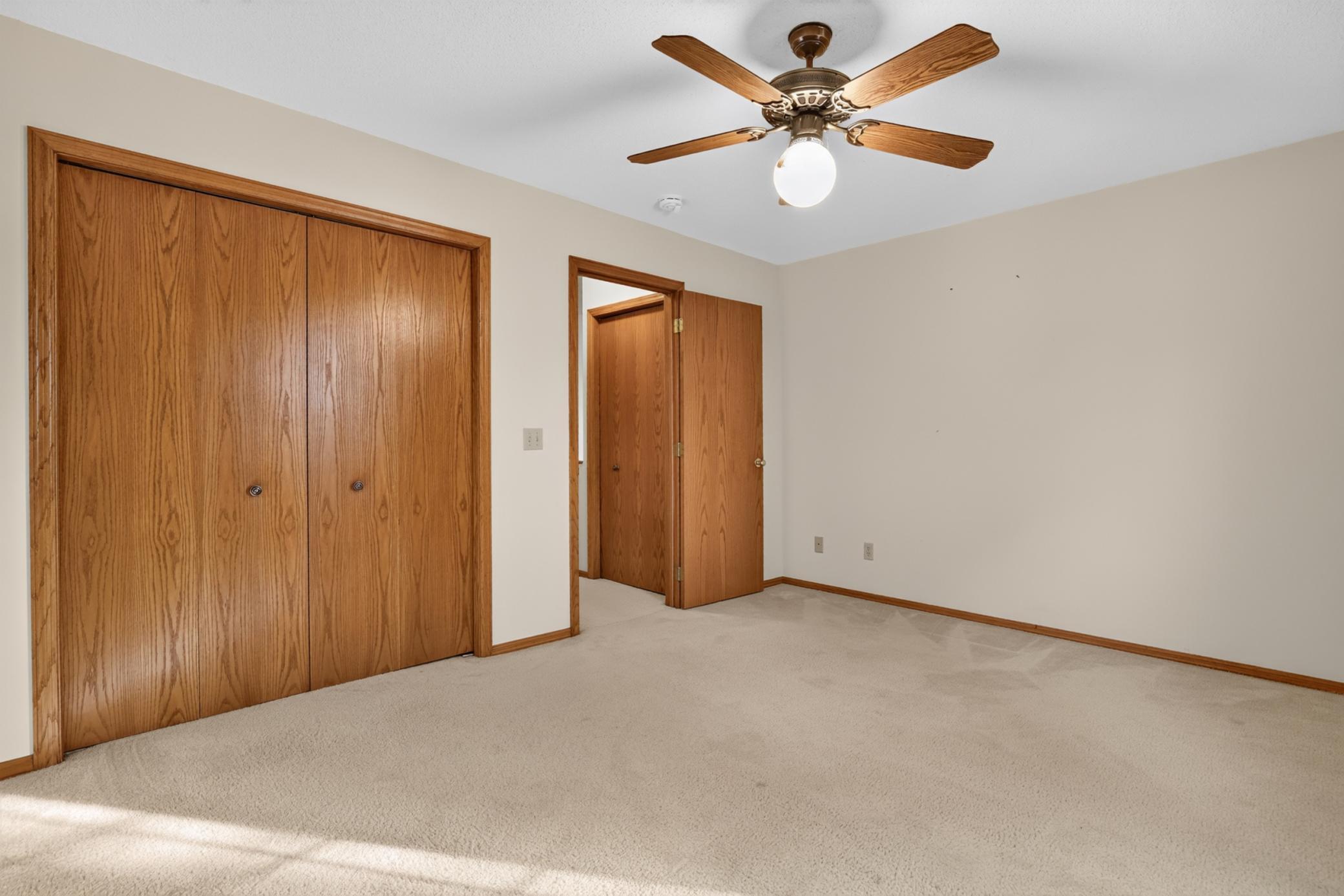 Bedroom 2/Upper Level