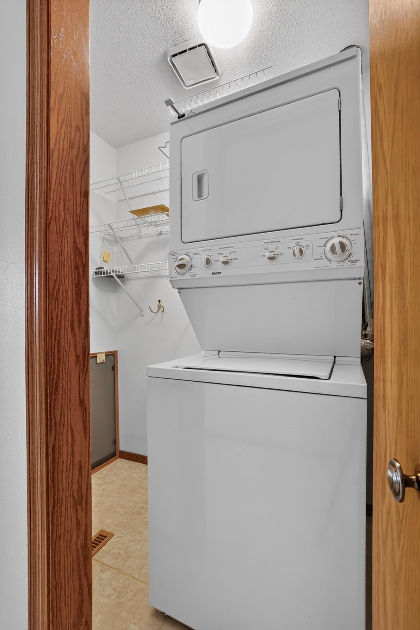 Laundry/Main Floor