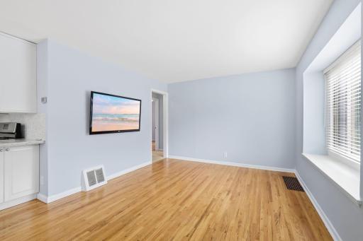 6820 Thomas Avenue S, Richfield, MN 55423