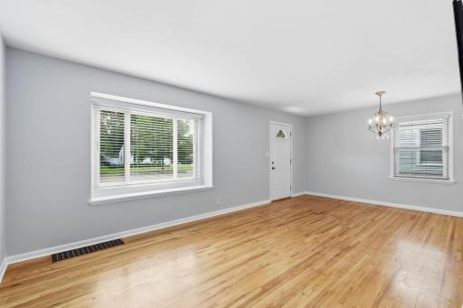 6820 Thomas Avenue S, Richfield, MN 55423