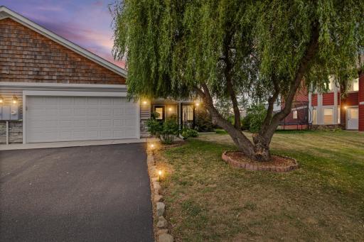 53 Meadowlark Lane, Hudson, WI 54016