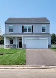 12624 Exterior 1.jpg