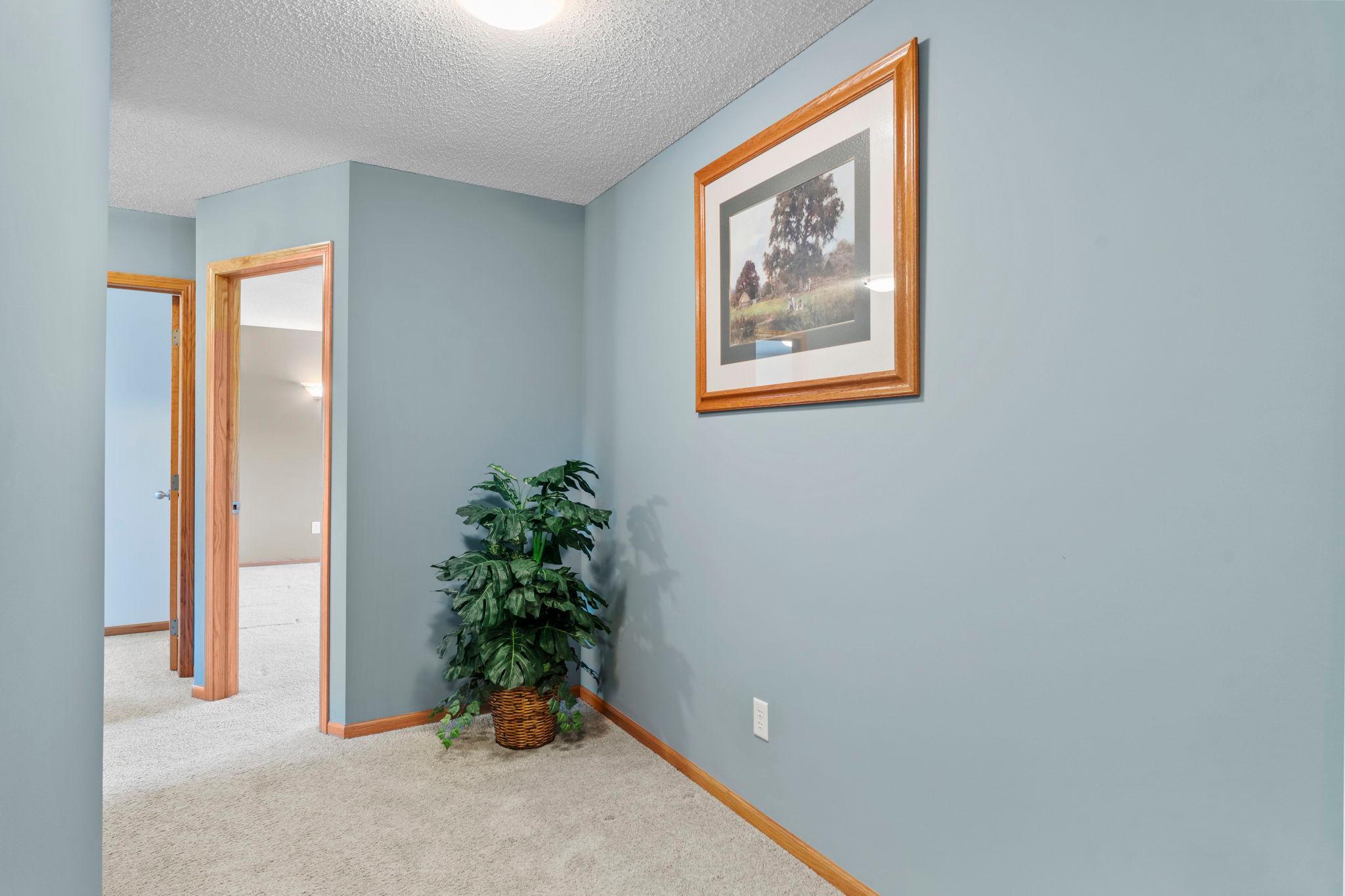 135-web-or-mls-40617 Lowden Ave-588 (61).jpg
