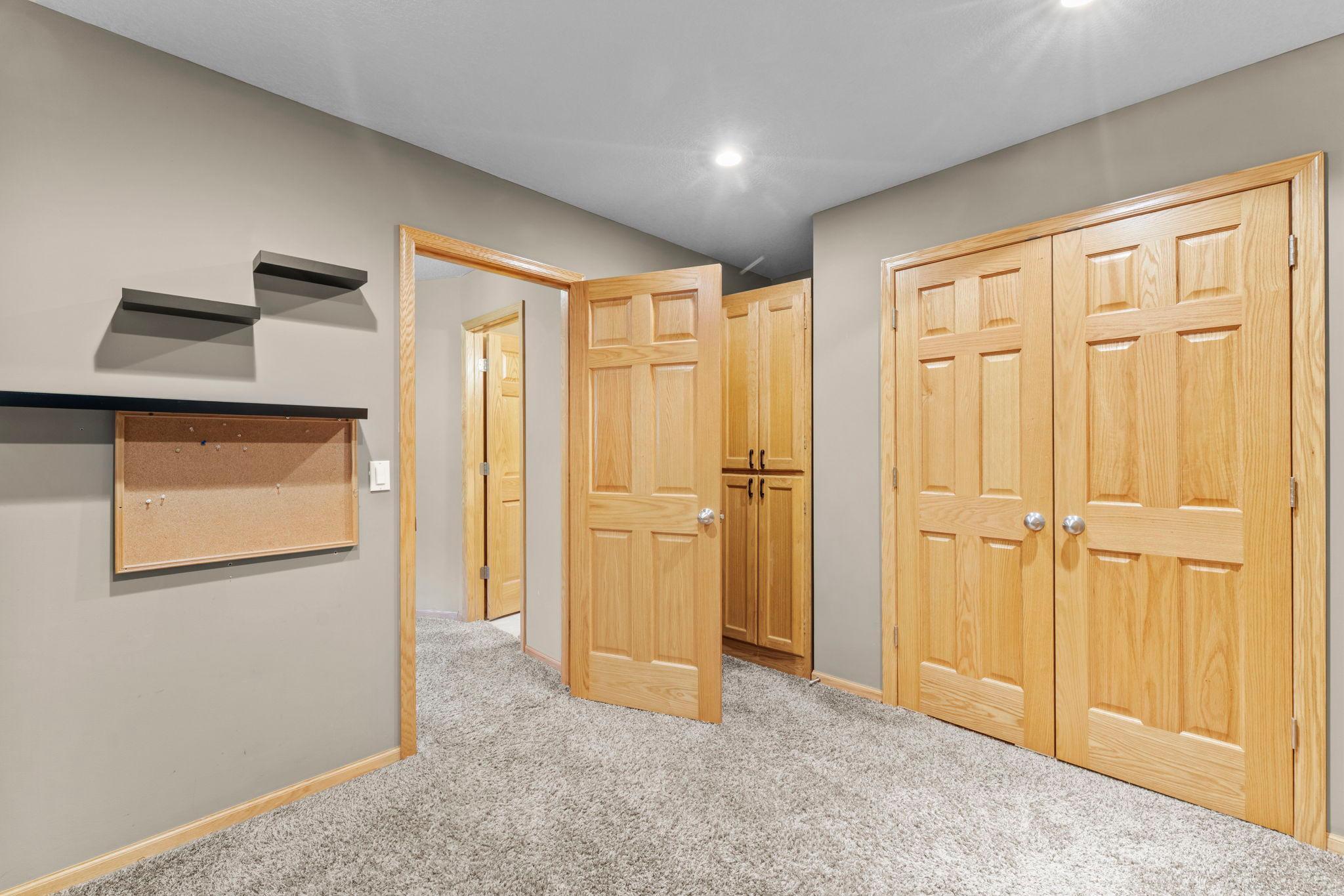 135-web-or-mls-40617 Lowden Ave-588 (93).jpg
