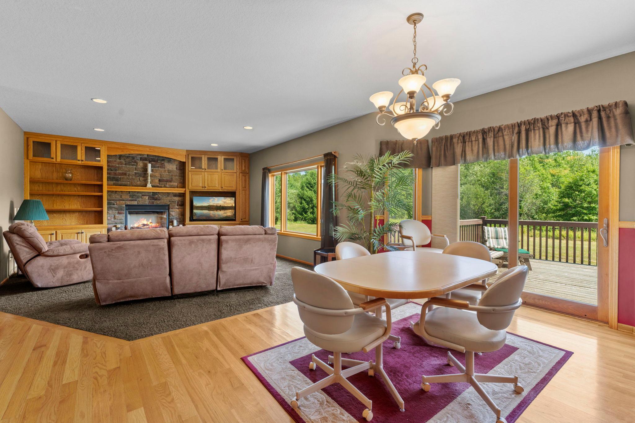 135-web-or-mls-40617 Lowden Ave-588 (46).jpg