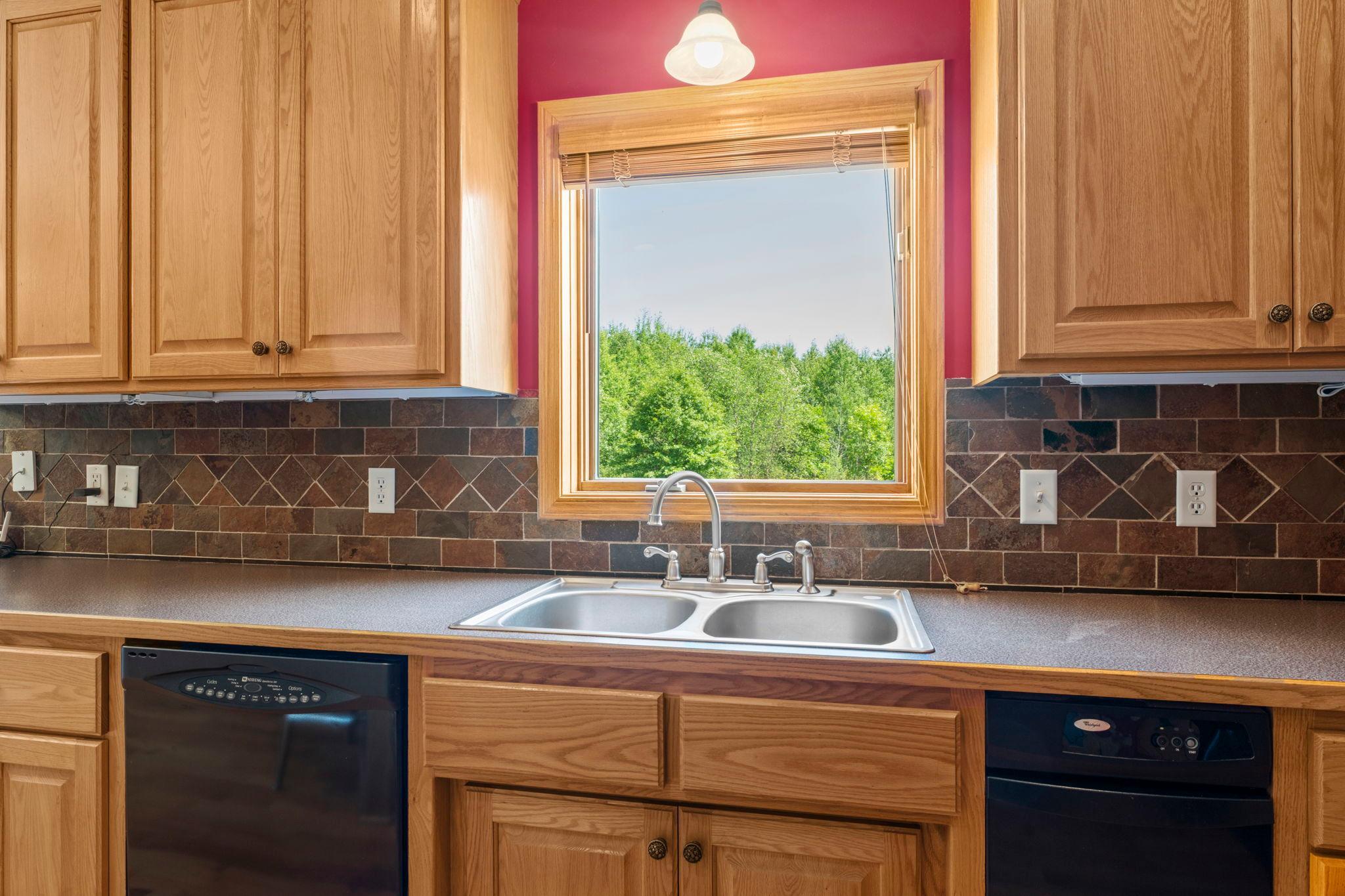 135-web-or-mls-40617 Lowden Ave-588 (50).jpg