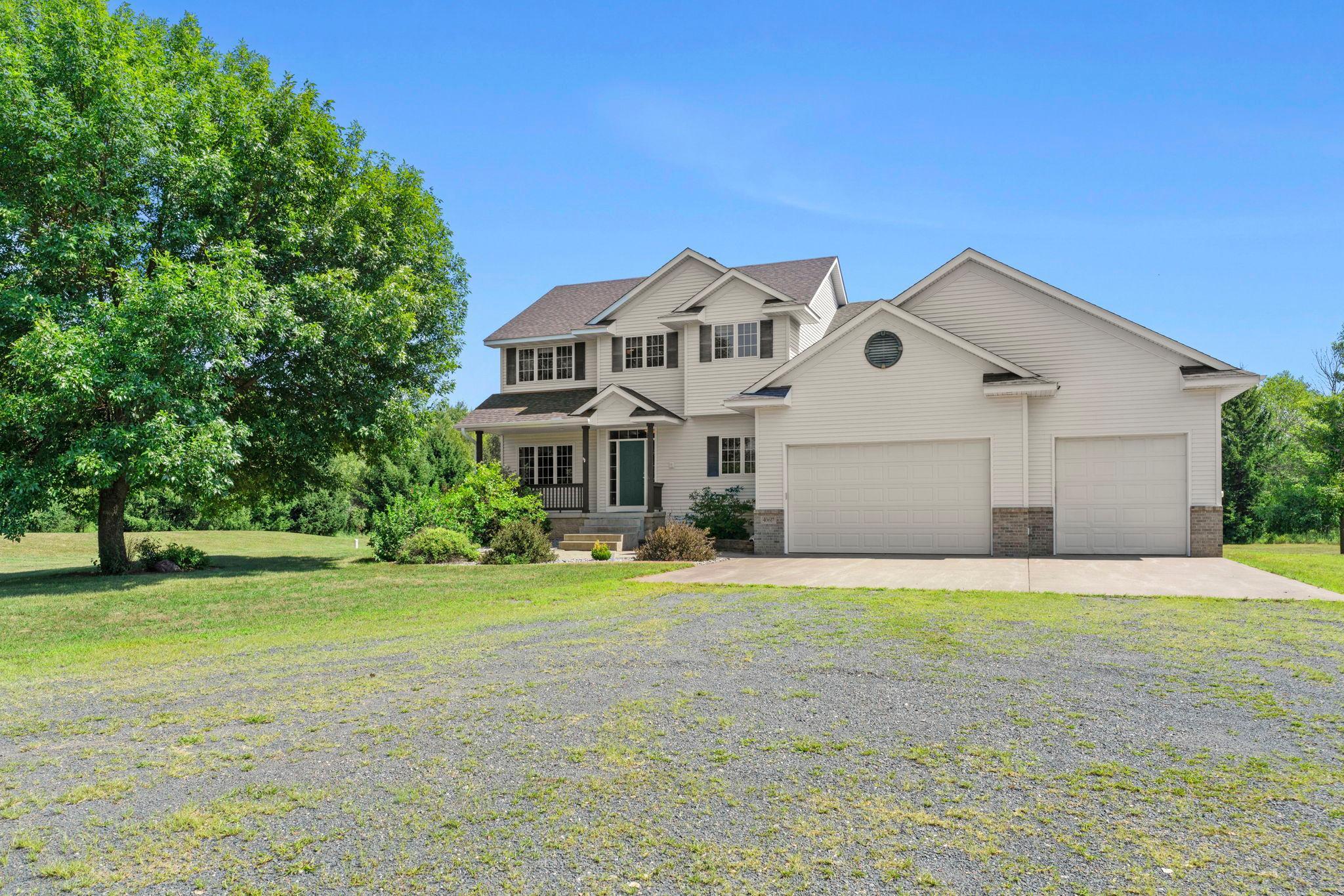 135-web-or-mls-40617 Lowden Ave-588 (23).jpg