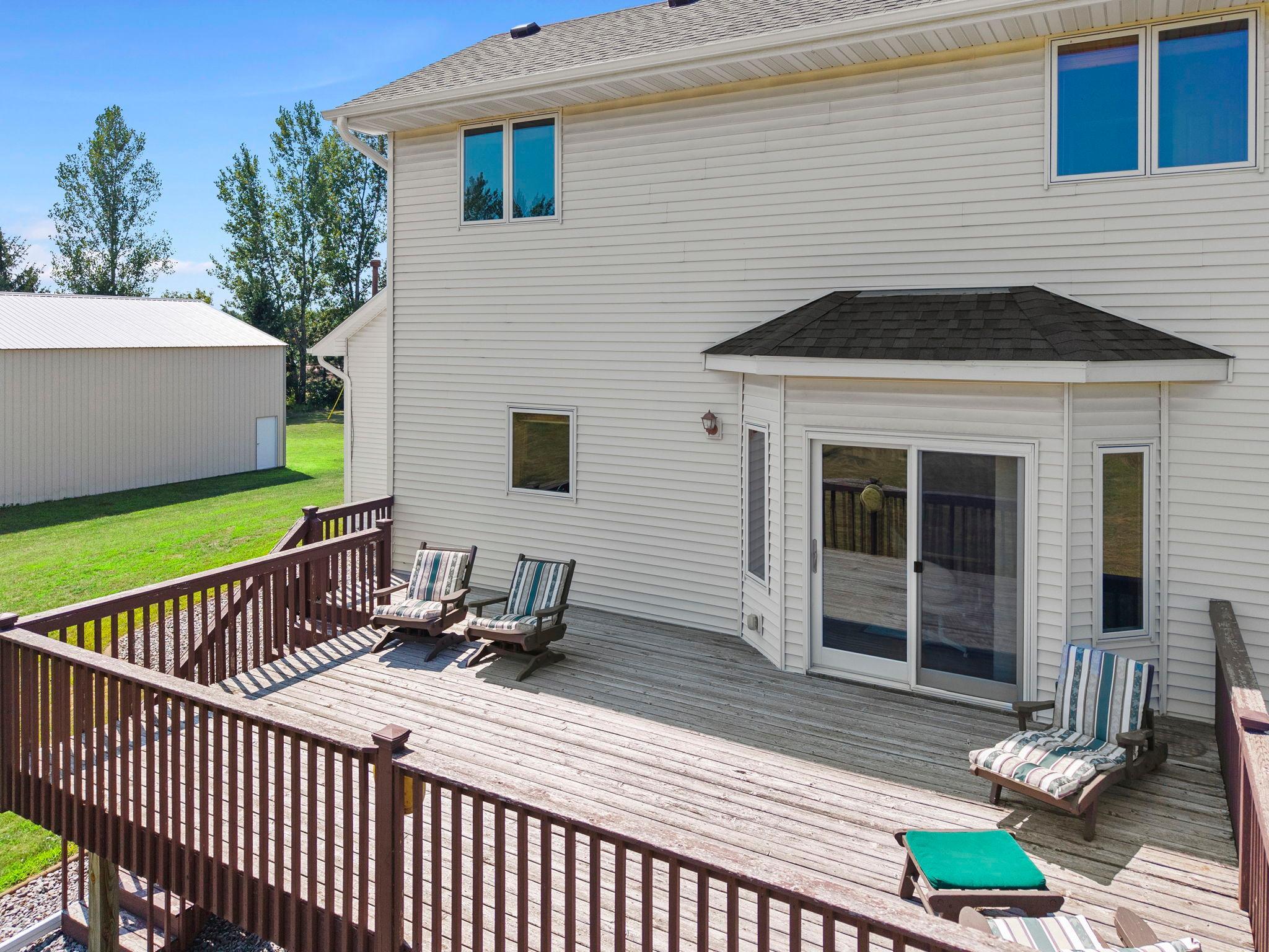 135-web-or-mls-40617 Lowden Ave-588 (111).jpg