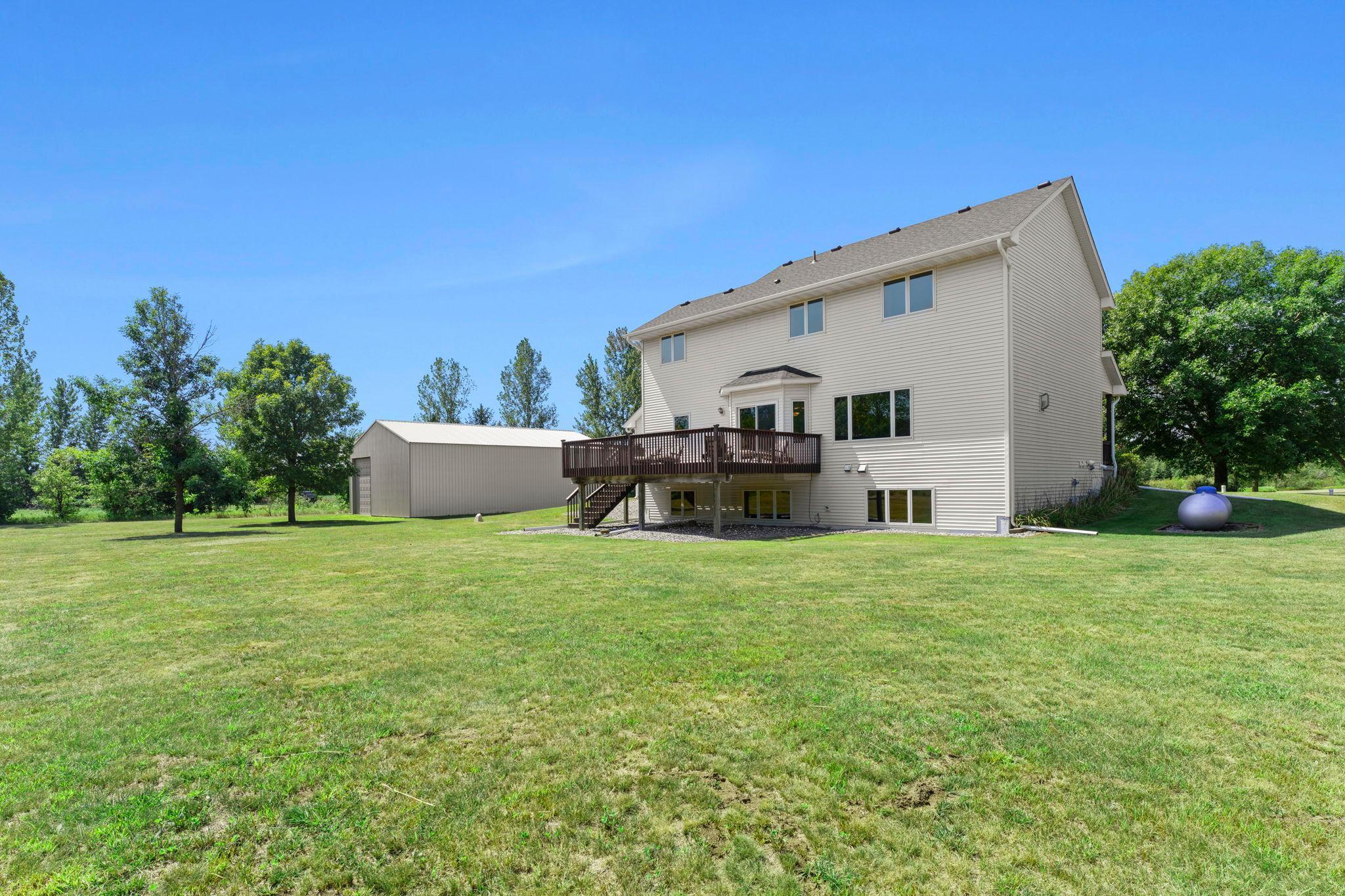 135-web-or-mls-40617 Lowden Ave-588 (118).jpg