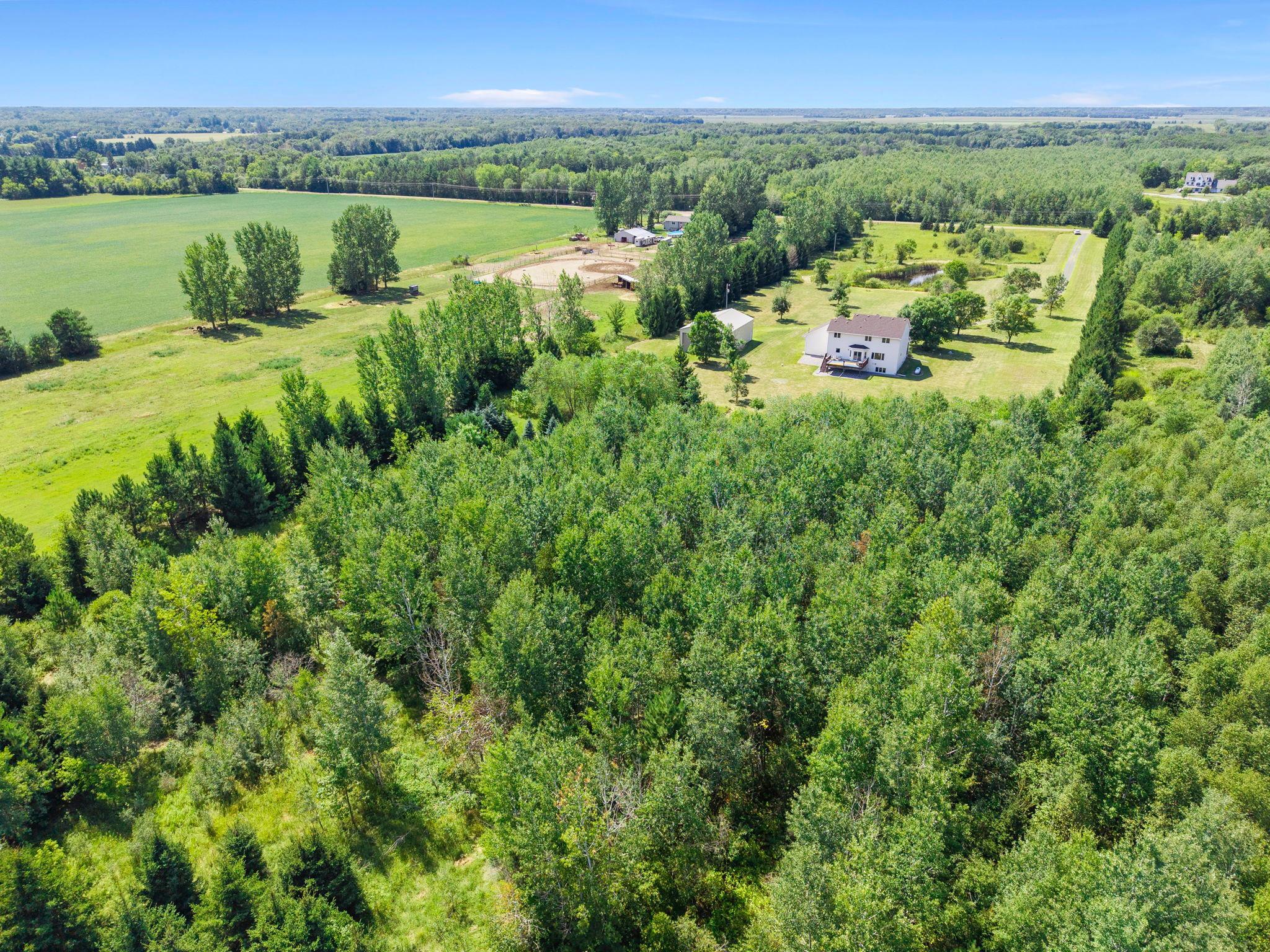 135-web-or-mls-40617 Lowden Ave-588 (137).jpg
