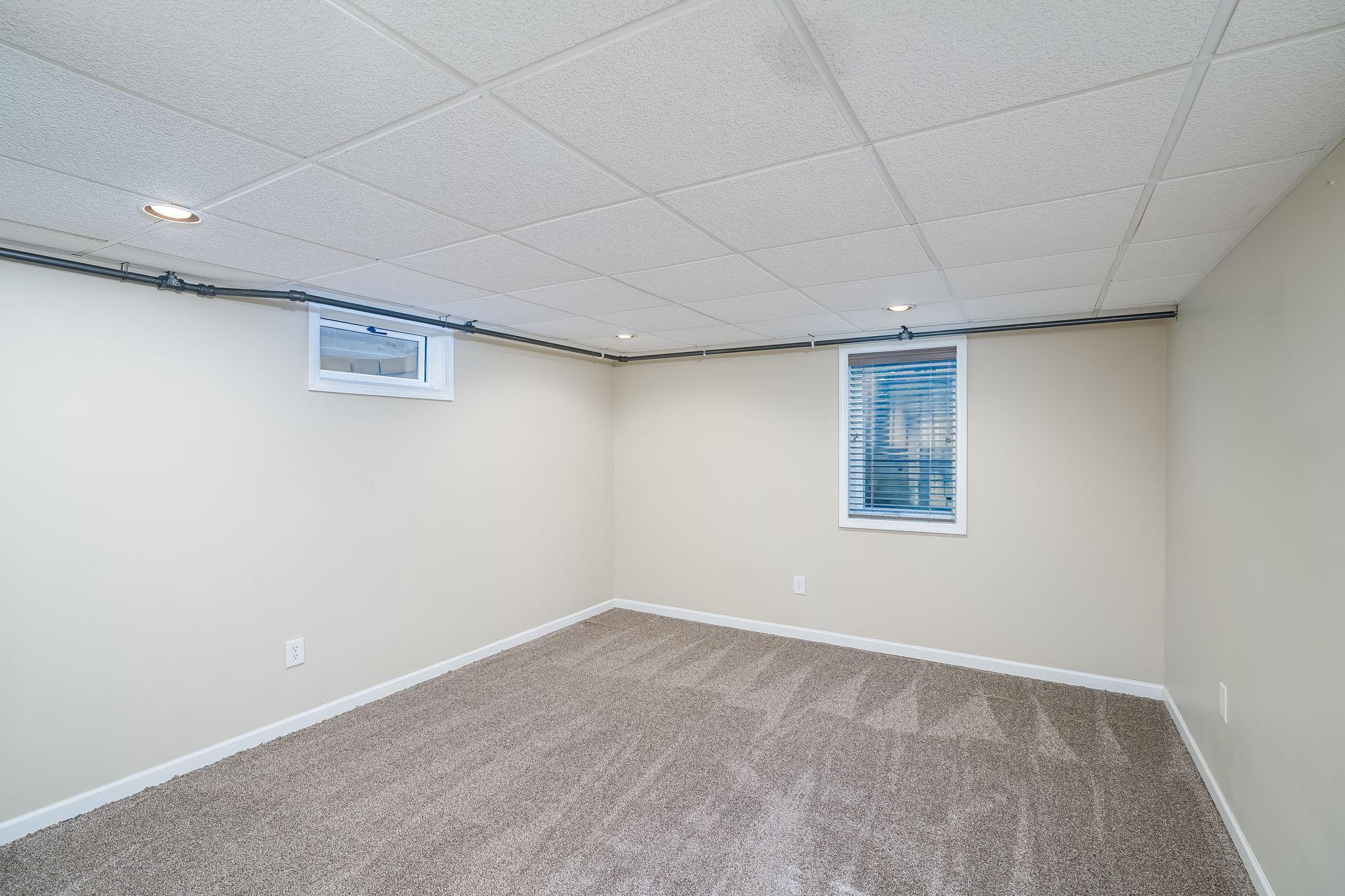 27-web-or-mls-914-n-5th-st.jpg