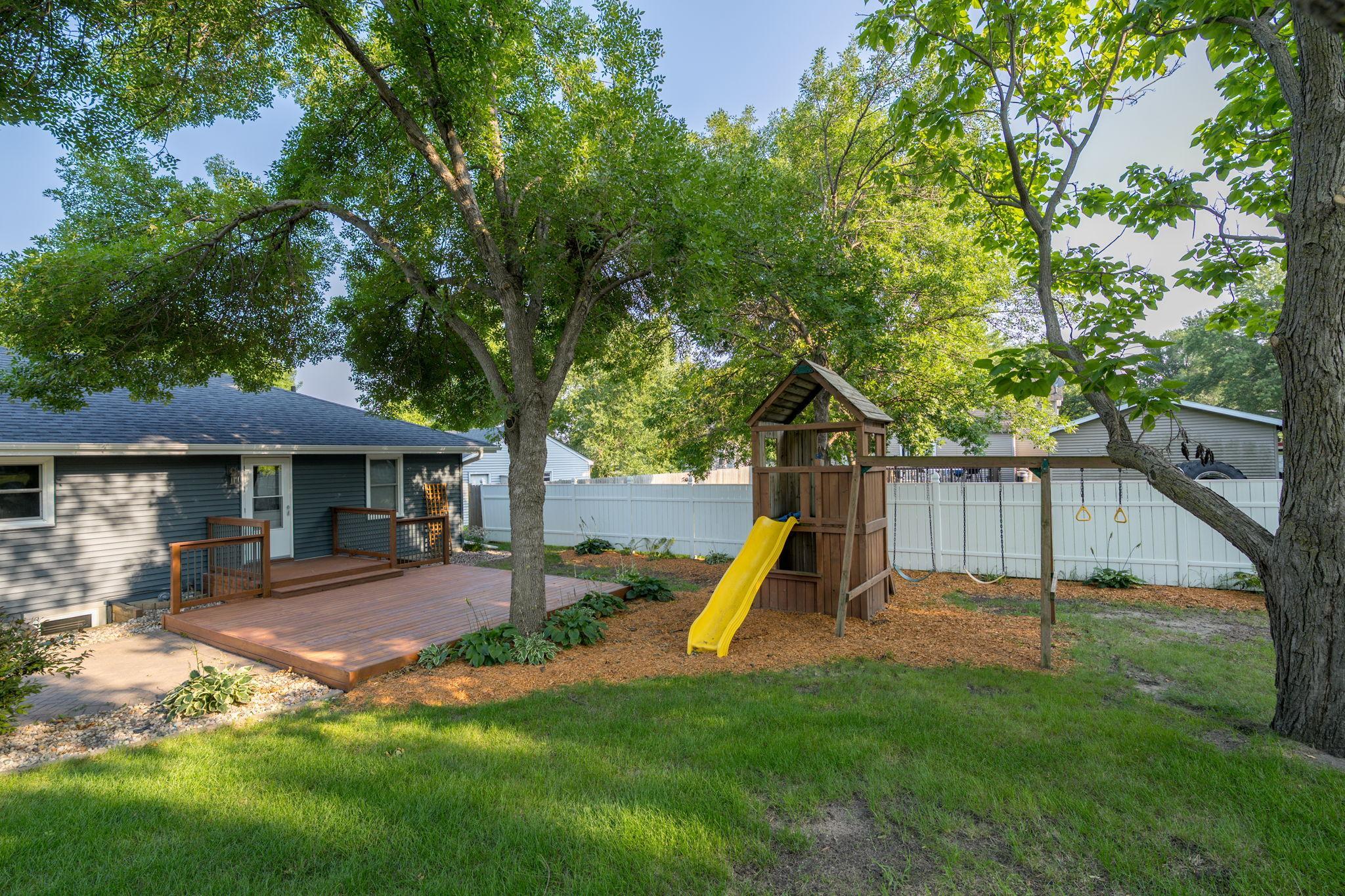 34-web-or-mls-914-n-5th-st.jpg