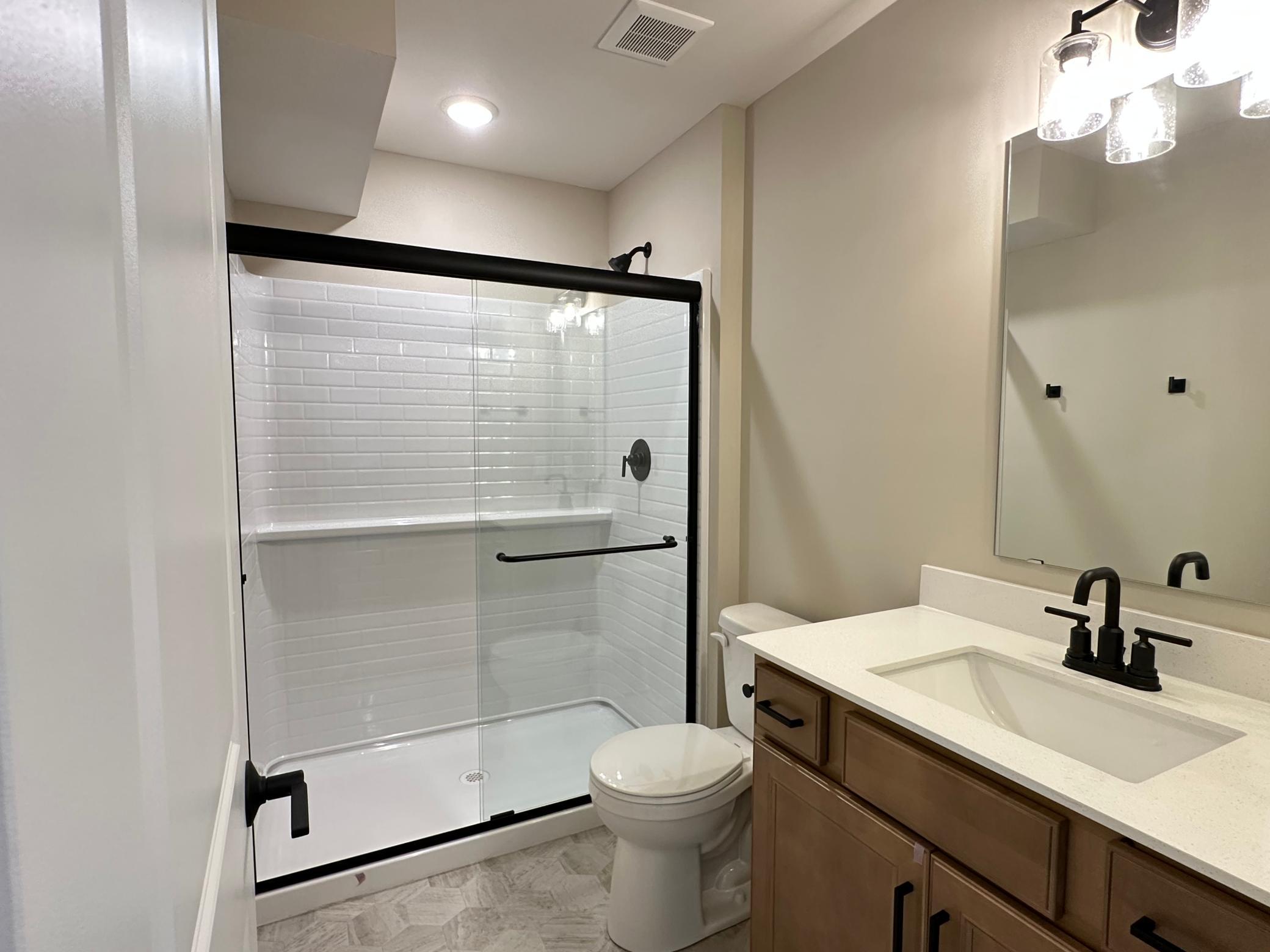 Lower Level Bath