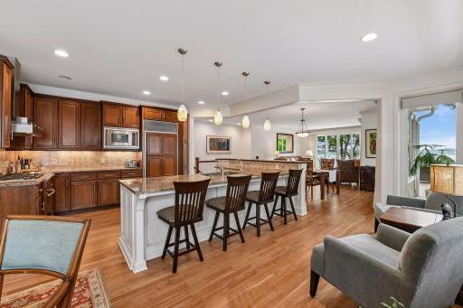 2928 Pelican Point Circle, Mound, MN 55364