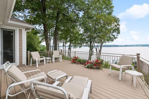 2928 Pelican Point Circle, Mound, MN 55364