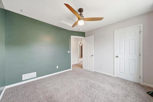 1638 Hidden Trail, Mayer, MN 55360