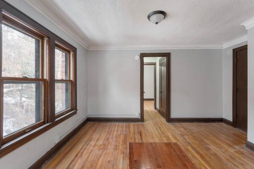 487 Grand Avenue, Saint Paul, MN 55102