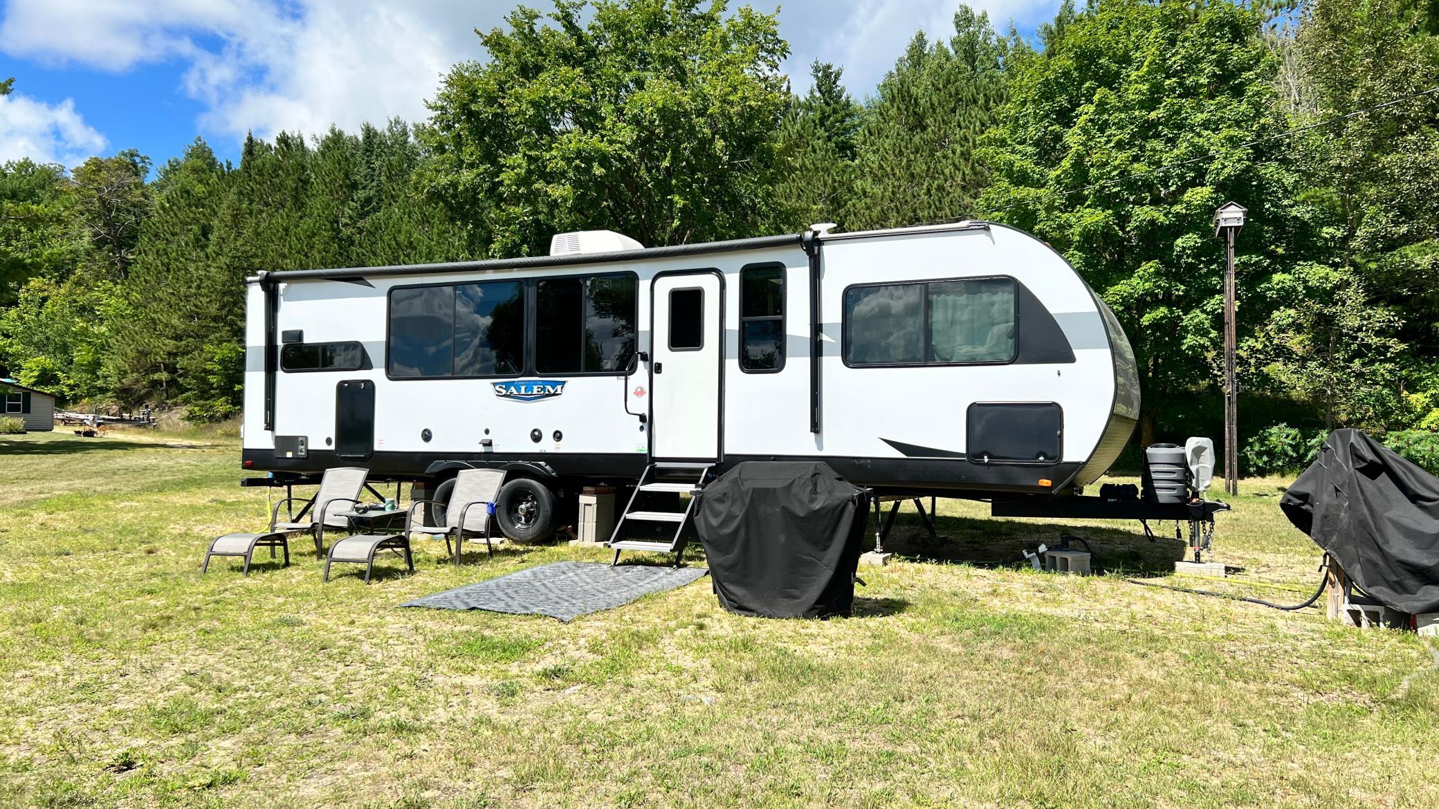 Trailer - front view of trailer and sitting area.jpeg