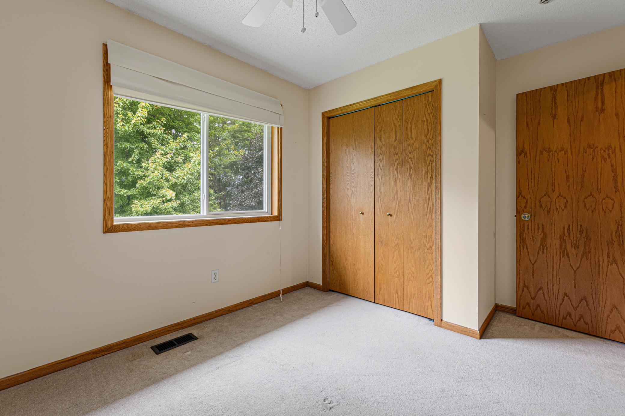 22 bedroom 1.jpg