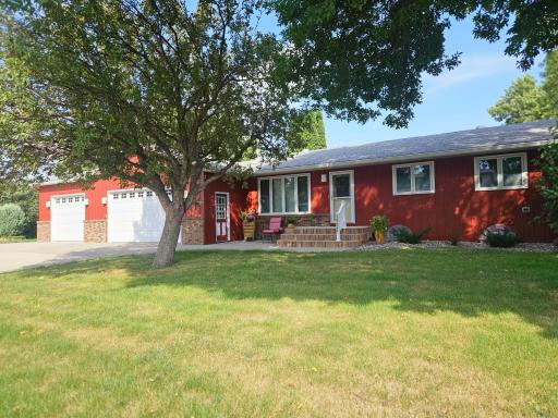 1710 7th Street N, Wahpeton, ND 58075