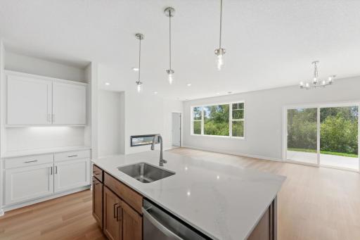 6199 157th Street N, Hugo, MN 55038