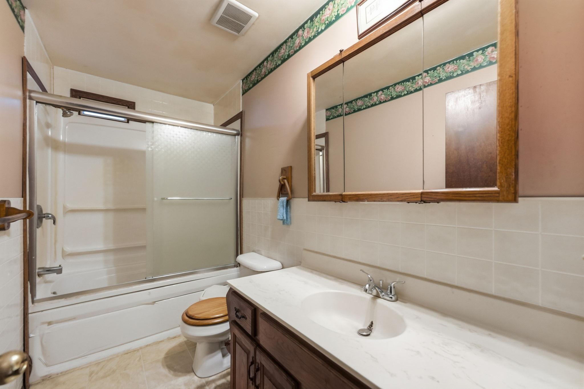 32-web-or-mls-DSC04858.jpg
