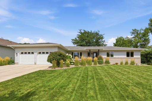 Photo for 137 Elk Drive SE, Hutchinson, MN 55350 - listing #7128672 137 Elk Drive SE, Hutchinson, MN 55350
