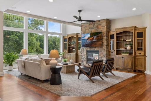 15710 52nd Avenue N, Plymouth, MN 55446
