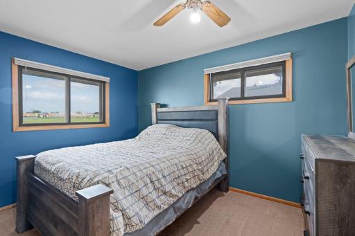 6010 7th Street NE, Fridley, MN 55432