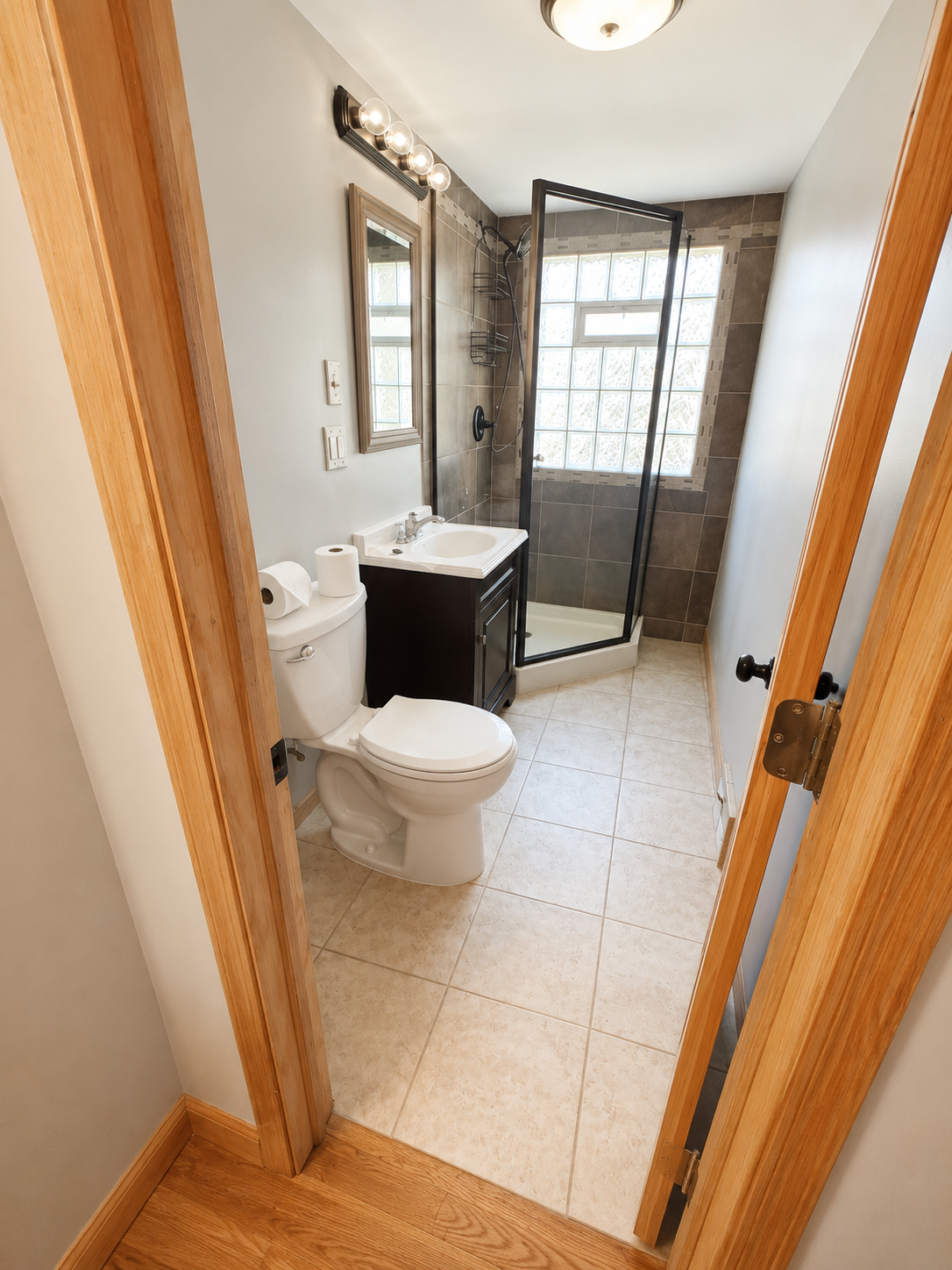 Upper Bathroom